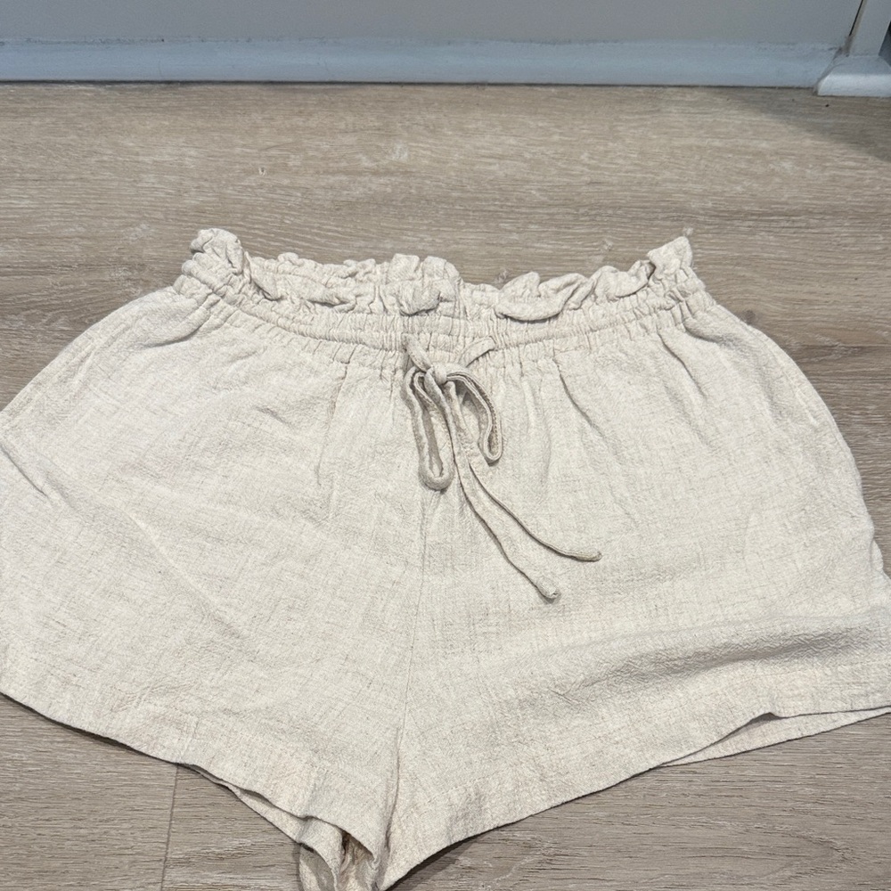 She + Sky High Waist Cream Shorts